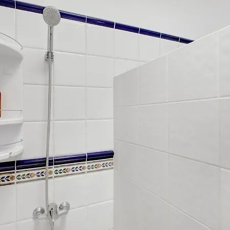 Semesterbostad Gavias I *